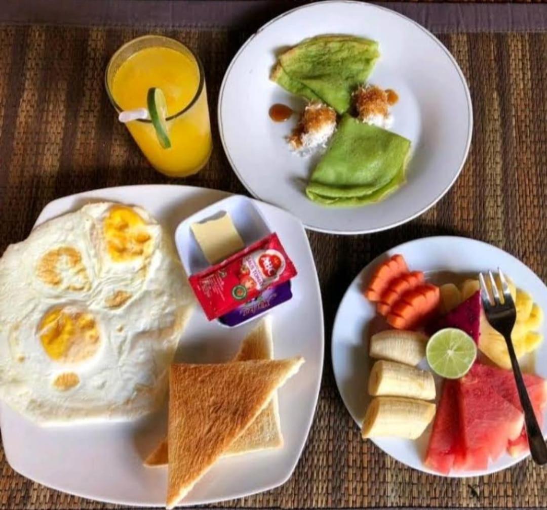 Nugraha Guesthouse 1 Ubud  Ngoại thất bức ảnh